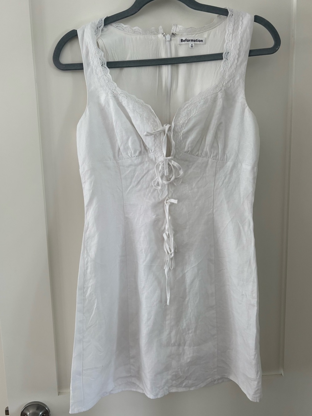 Reformation Reia Linen Mini Dress • Lace Trim • White • front ties • sz 6 - Picture 6 of 14